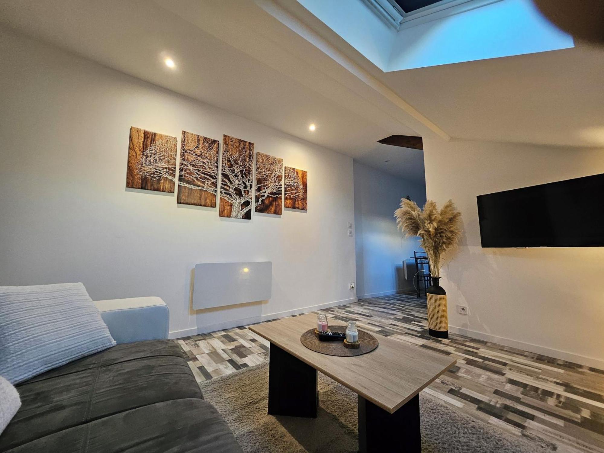 Joli Appartement Mansarde 데사이즈 외부 사진